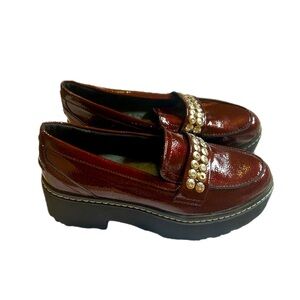 90’s Elegant Burgundy Platform Loafers with stud Detail